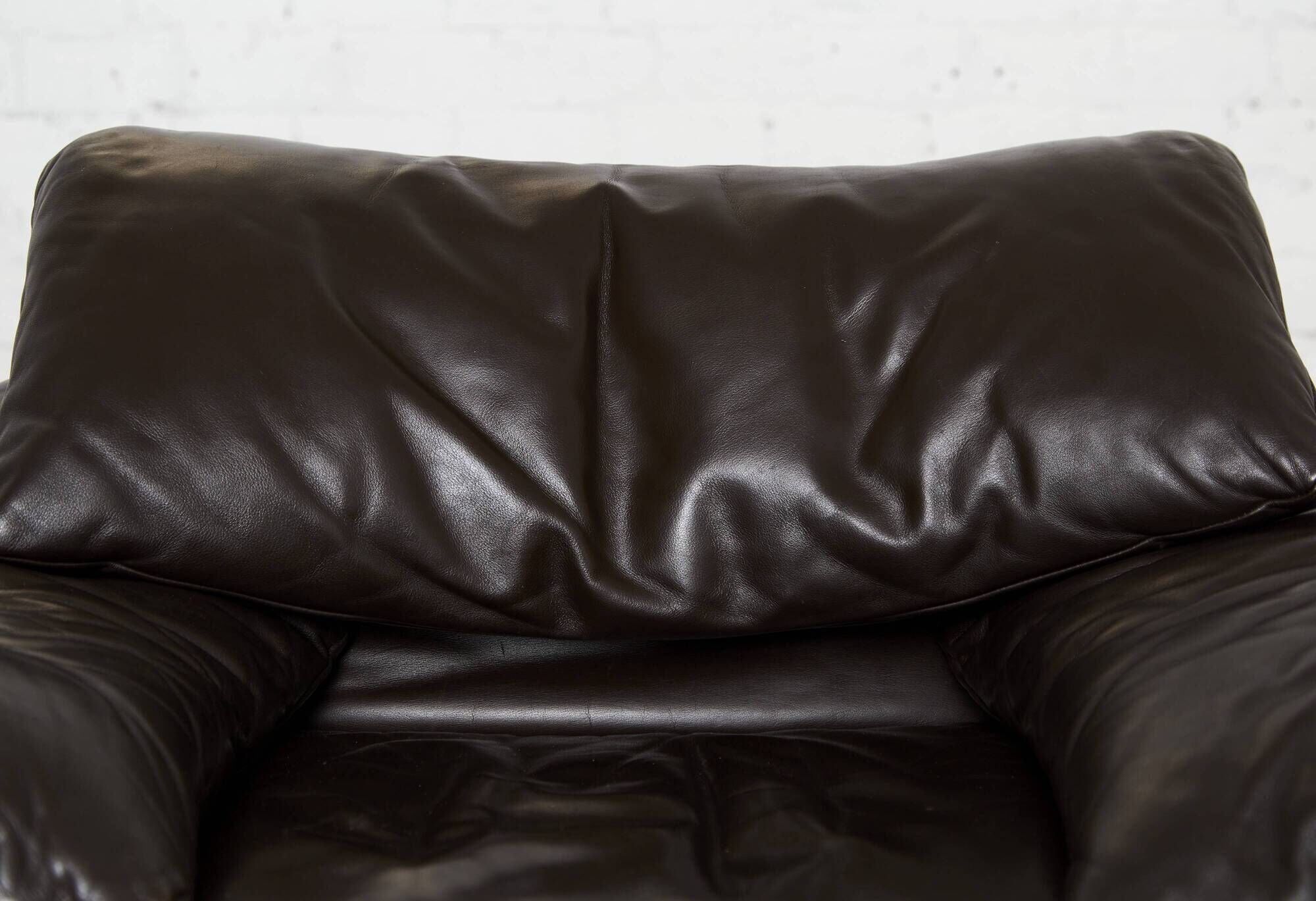 Leather Maralunga Lounge Chair and Ottoman by Vico Magistretti for Cassina