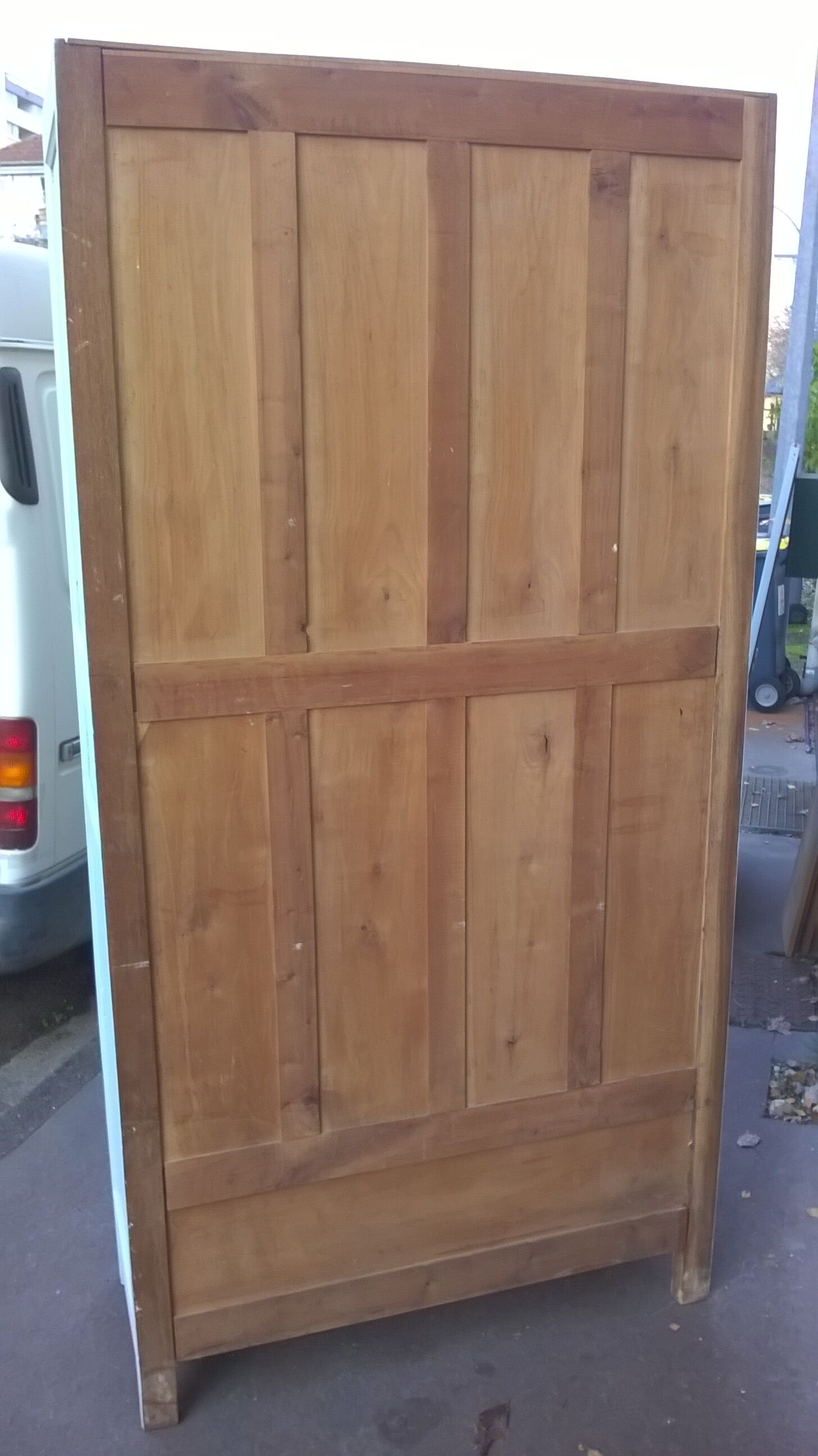 Parisian wardrobe year 30