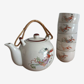 Chinese tea set with teapot and 5 vintage cups