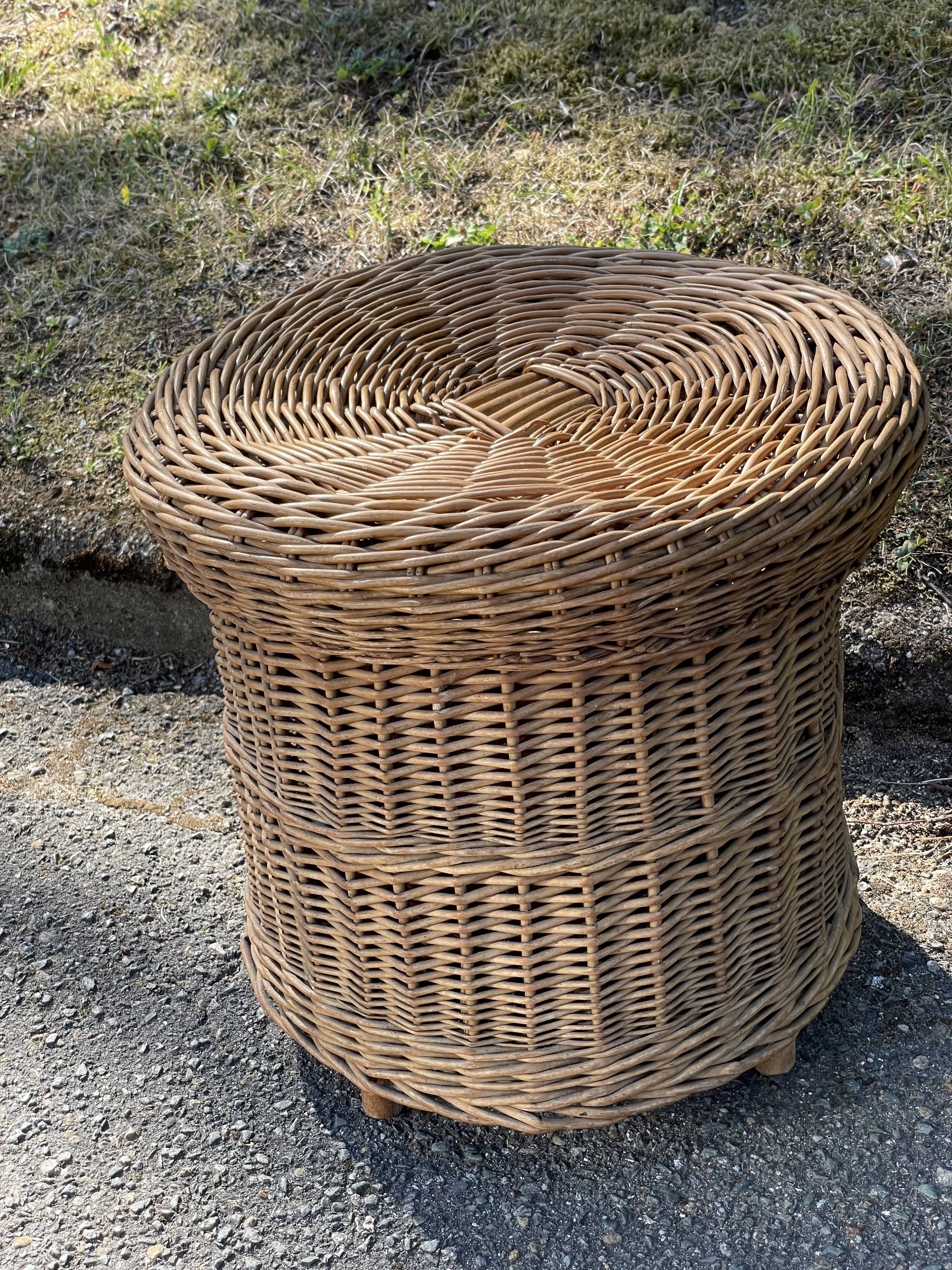 Rattan laundry basket