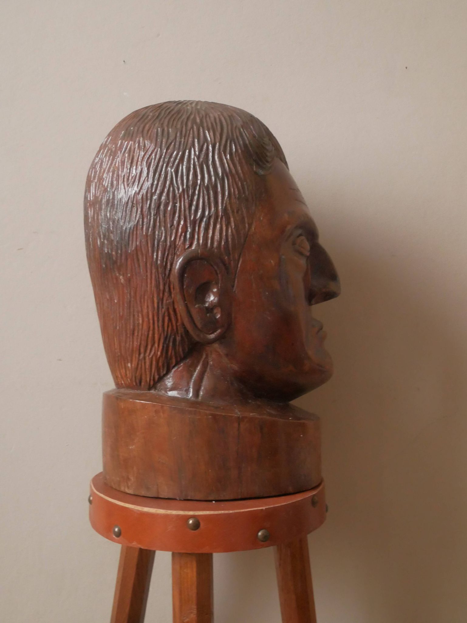 Kanak head wooden sculpture New Caledonia handmade object tribal ethnic marotte face