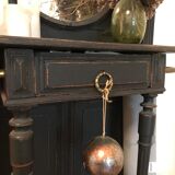 Cloakroom coat holder