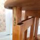 Drop-leaf gateleg table