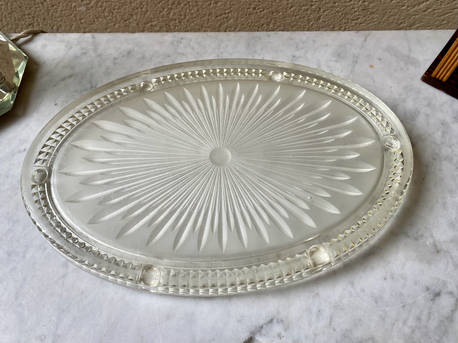 Oval pressed glass trifle art deco 1900