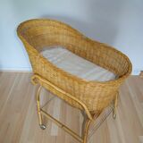 Cradle in rattan & wicker on foot