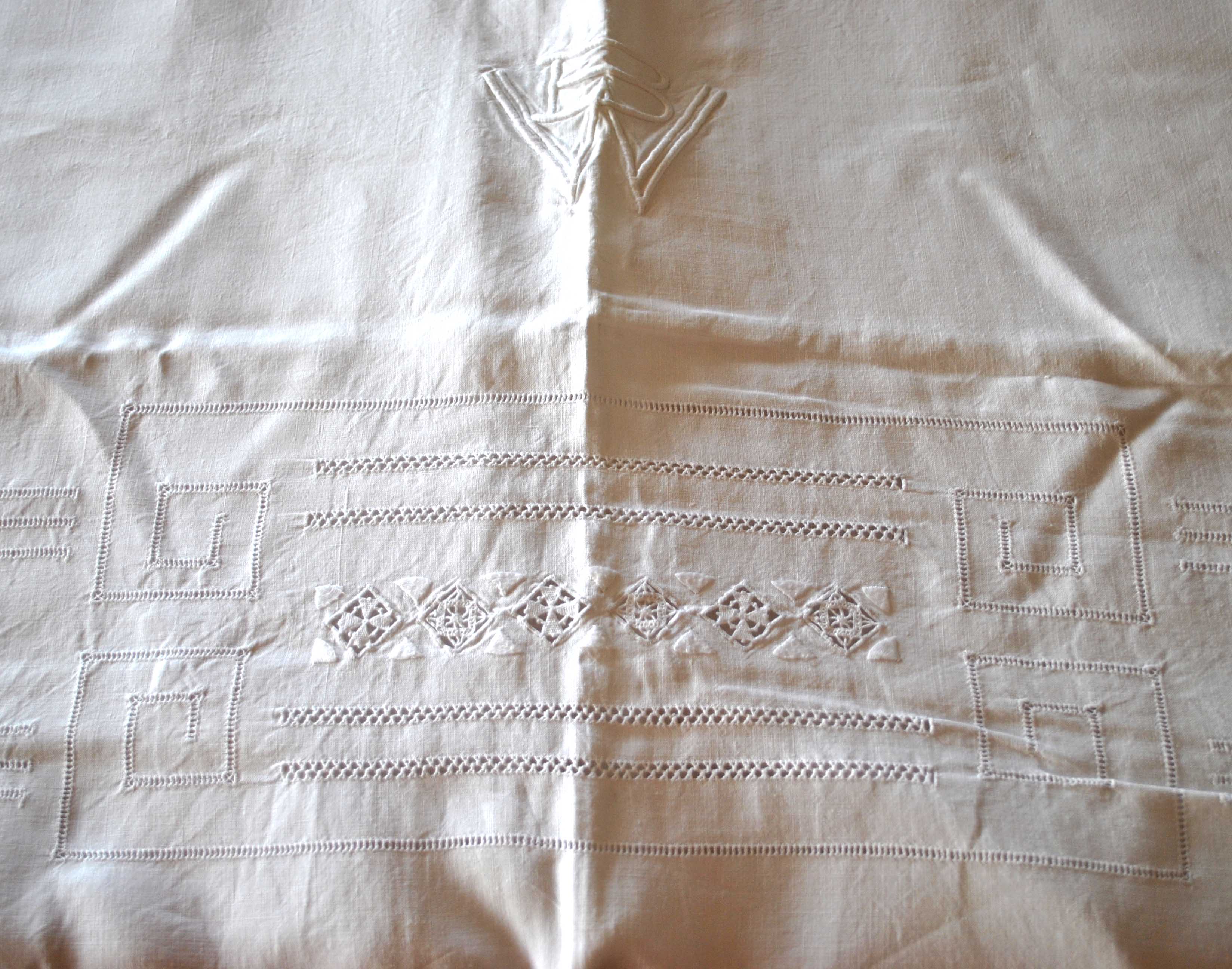 Embroidered sheets openwork monogrammed WB 175x320 *T*