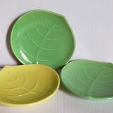 Three ceramic leaf cups 50s