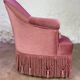 Fauteuil crapaud rose vintage