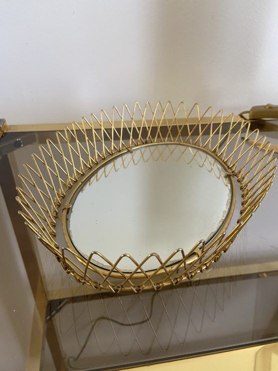 Retractable golden sun mirror 50s