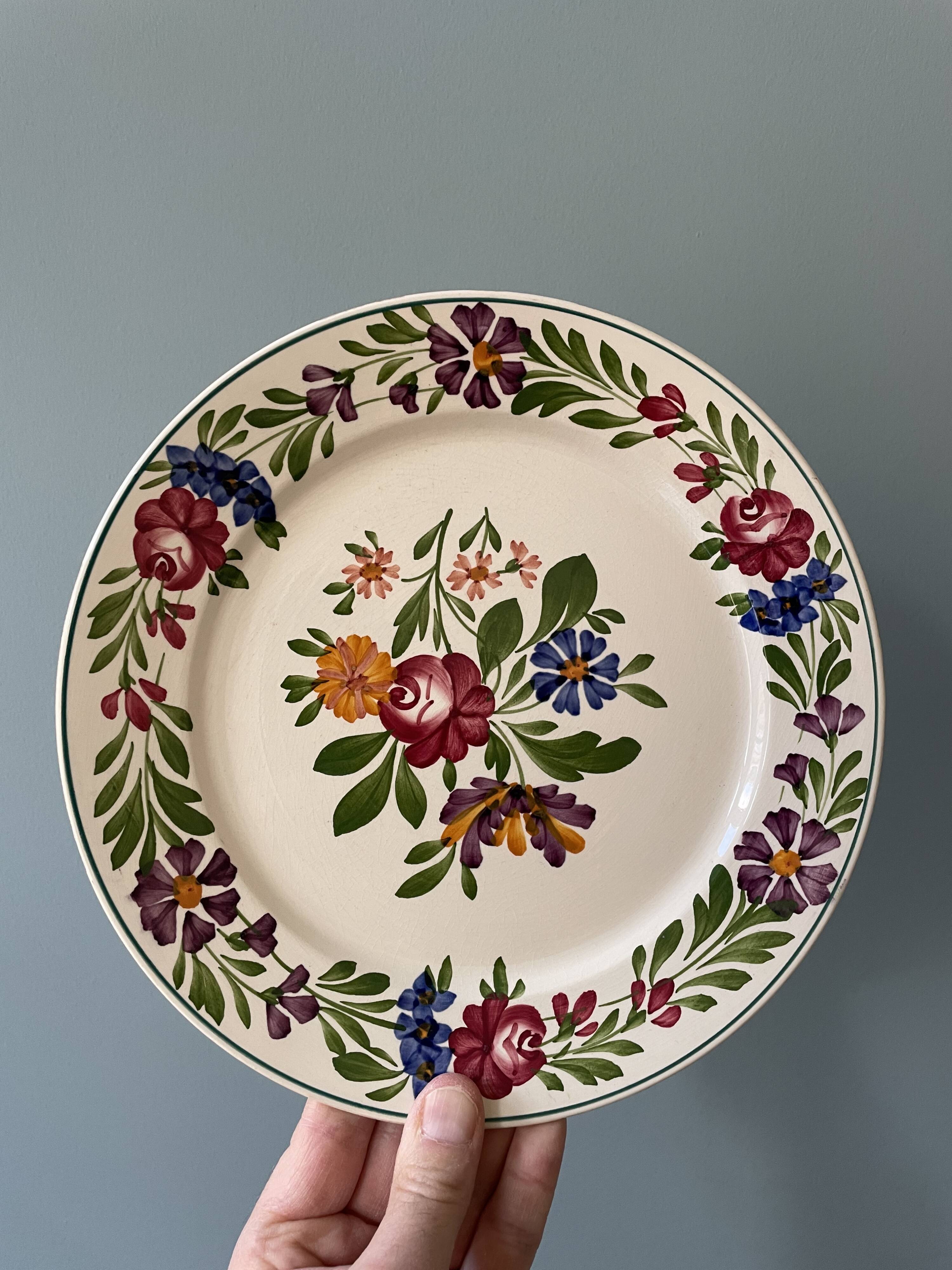 Set of 6 flat plates in Sarreguemines earthenware, Rusticana model