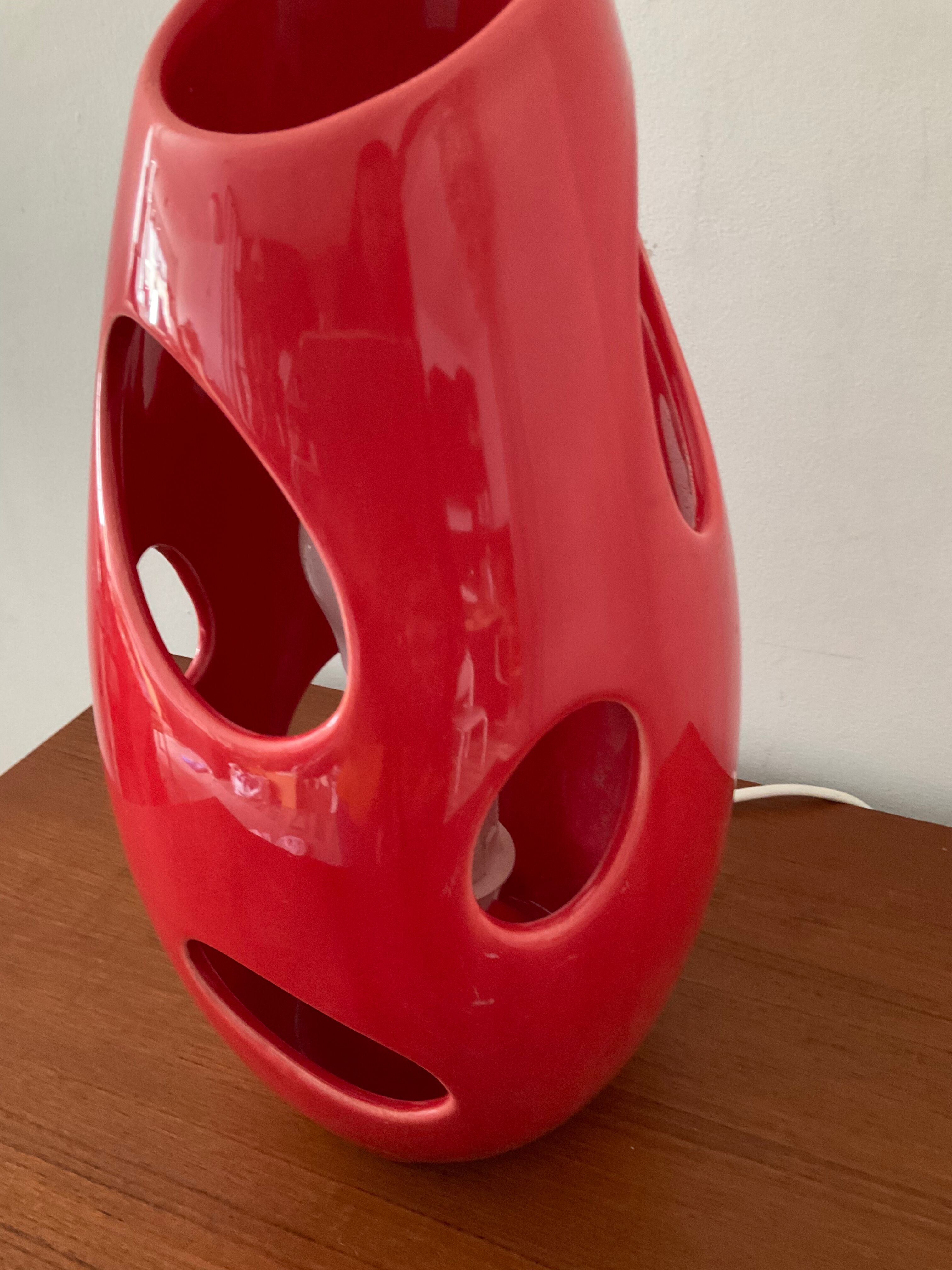 Vintage lamp from the 80s in ceramic