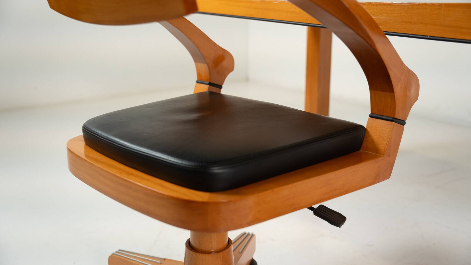 Mid-Century Desk and Matching Chair by Massimo Scolari for Giorgetti, Italy