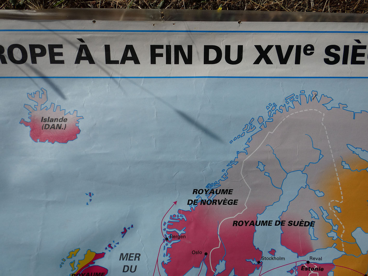 Old school MDI map "The world at the end of the 16th century"