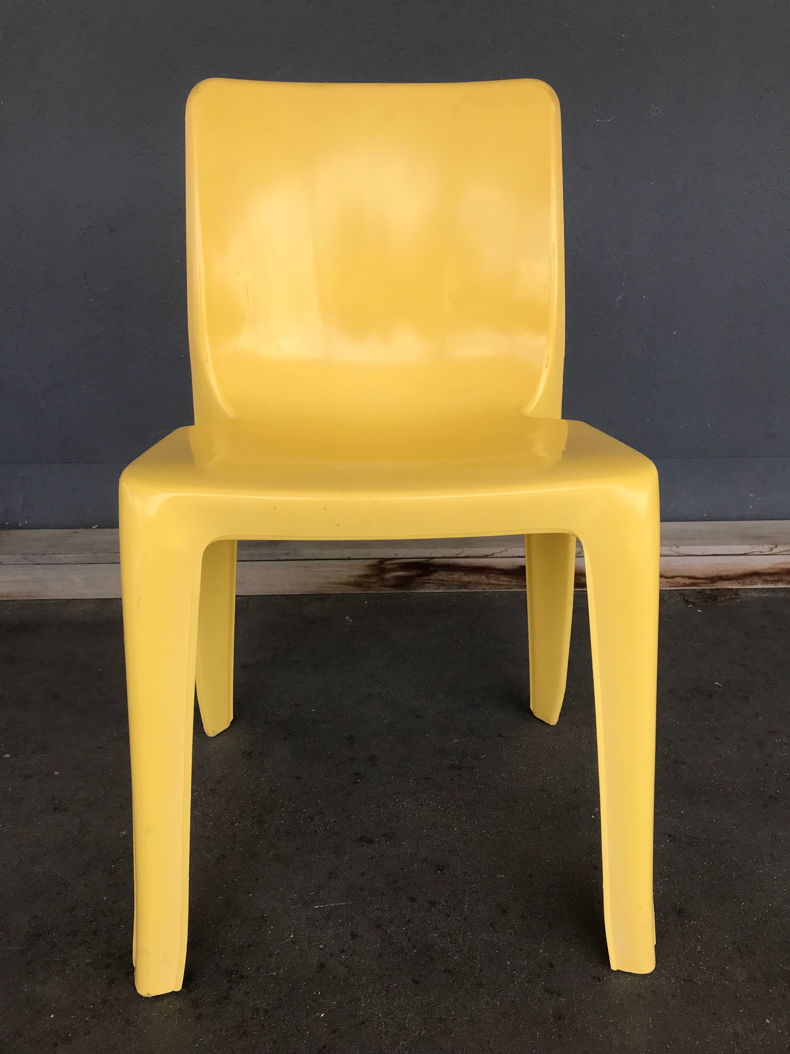 Monobloc chair Grosfillex 80's