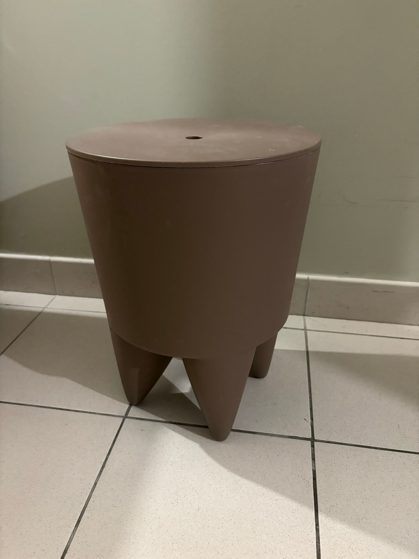 Tabouret Bubu par Philippe Starck