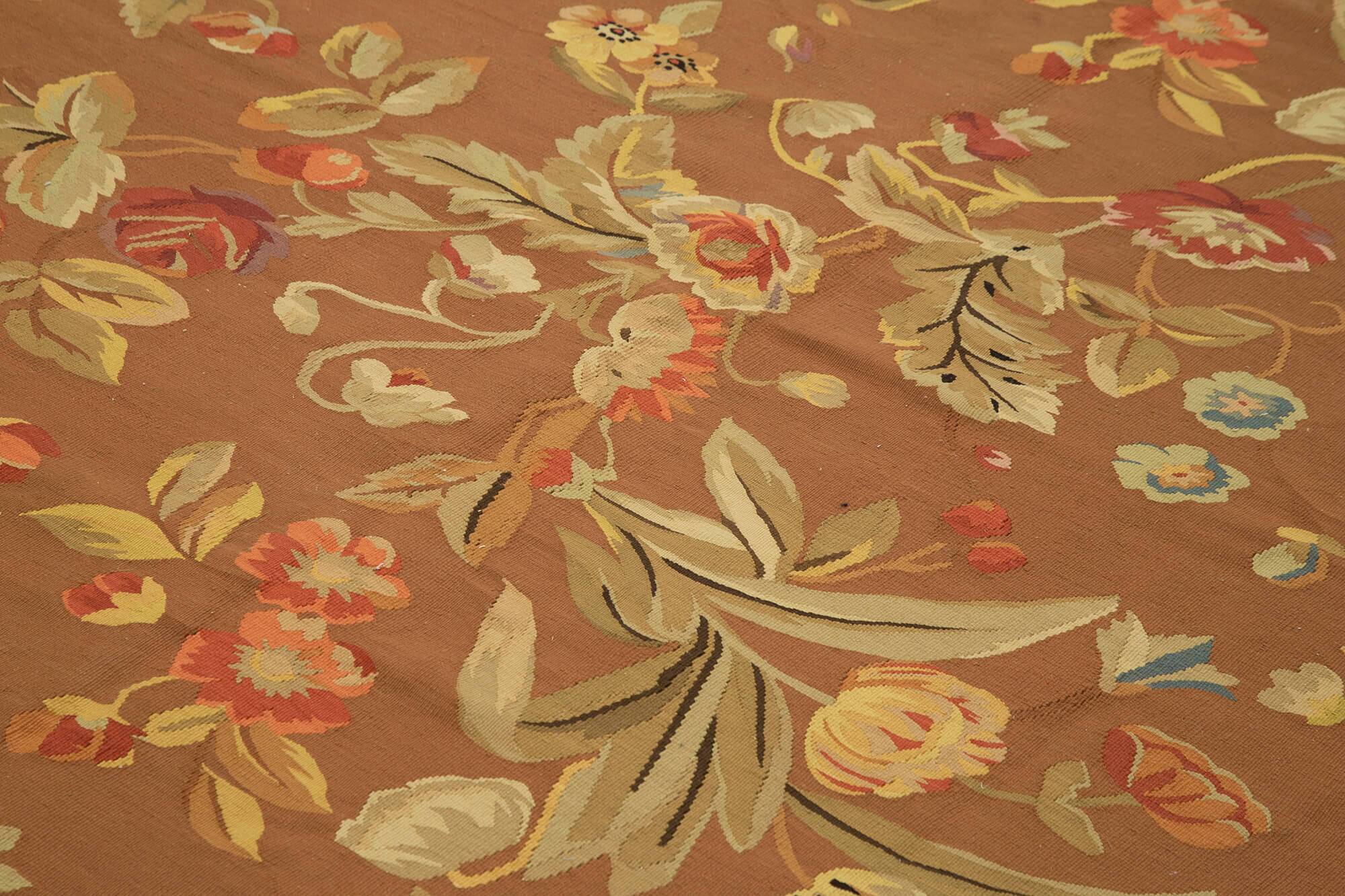 Handmade European Vintage Aubusson Kilim 276 cm x 359 cm