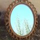 Miroir ovale en résine dorée Syroco, USA 1965
