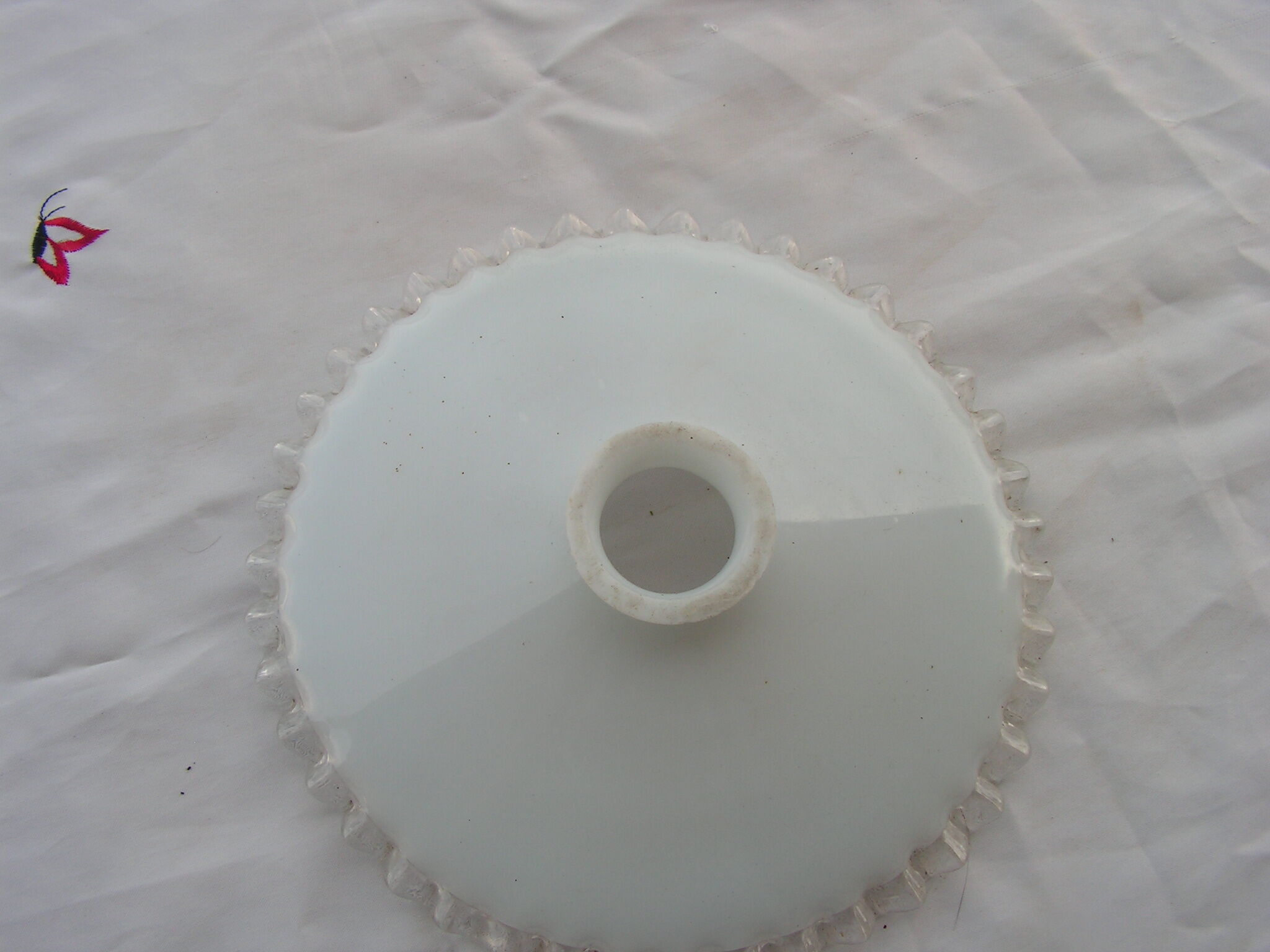 Dentele white opaline offal