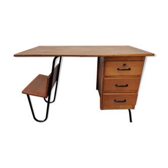 Spirol brand desk