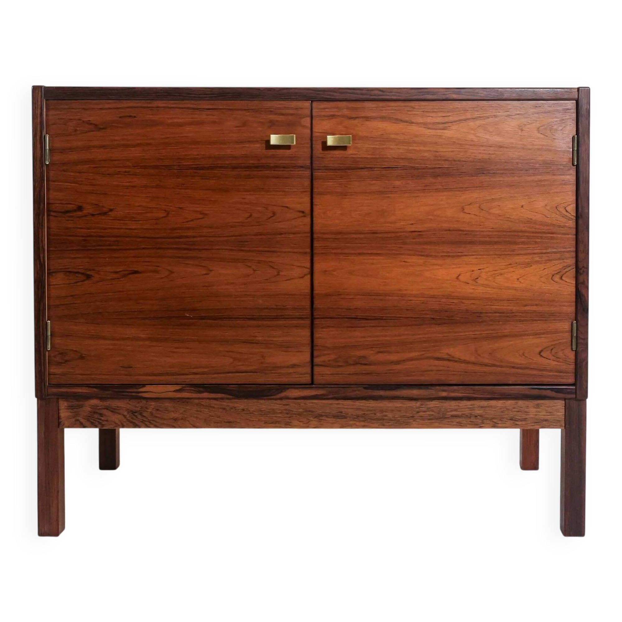 Vintage Swedish commode in rosewood with brass handles.
