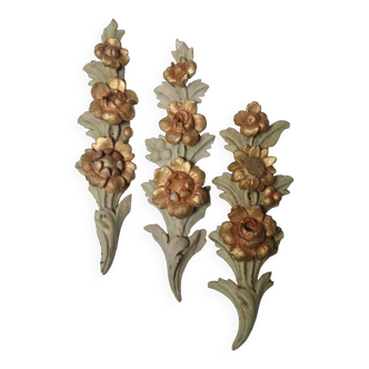 Set of 3 old 18th century ornaments in polychrome carved wood