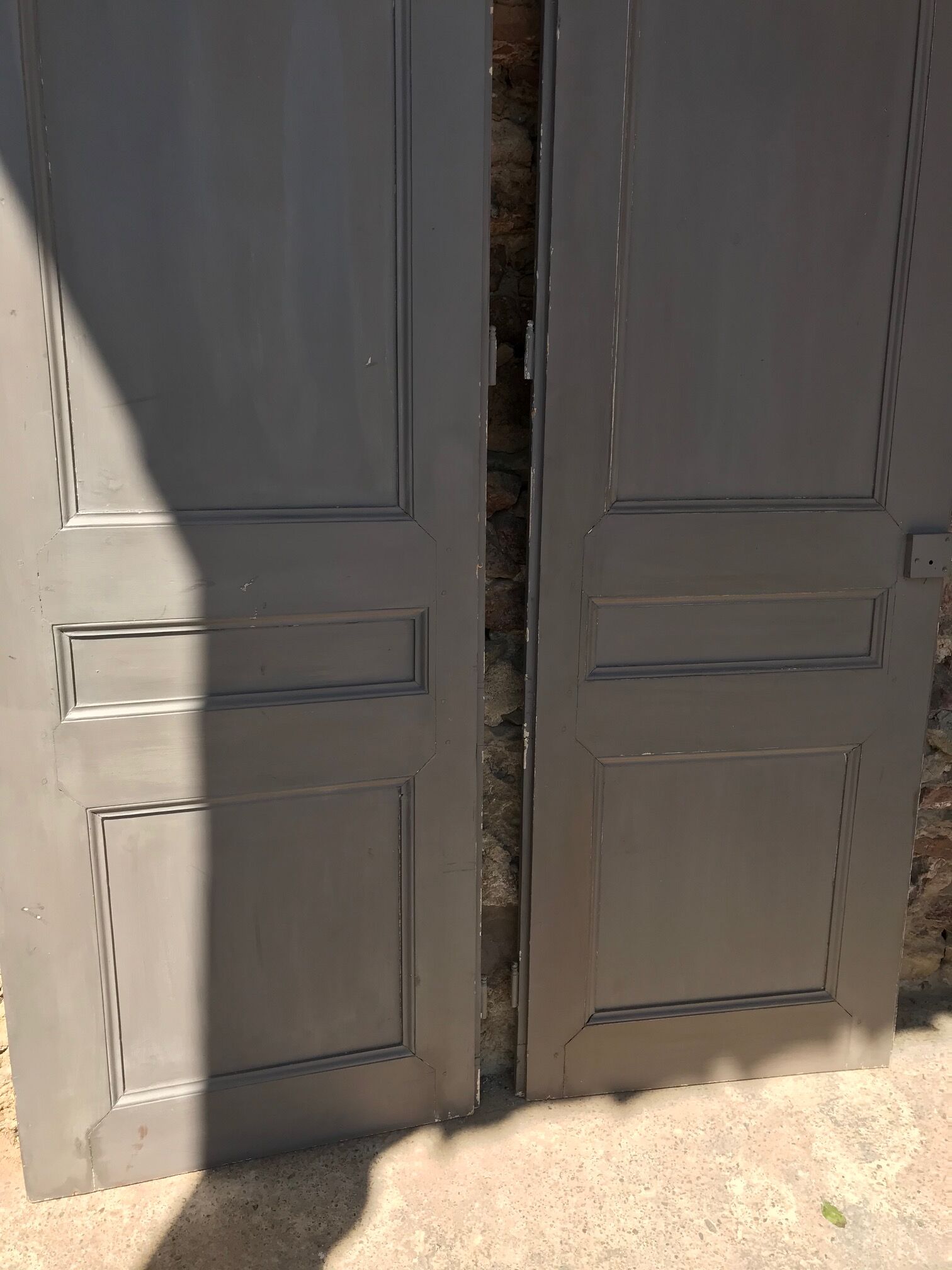 Double portes de placard peintes 1900