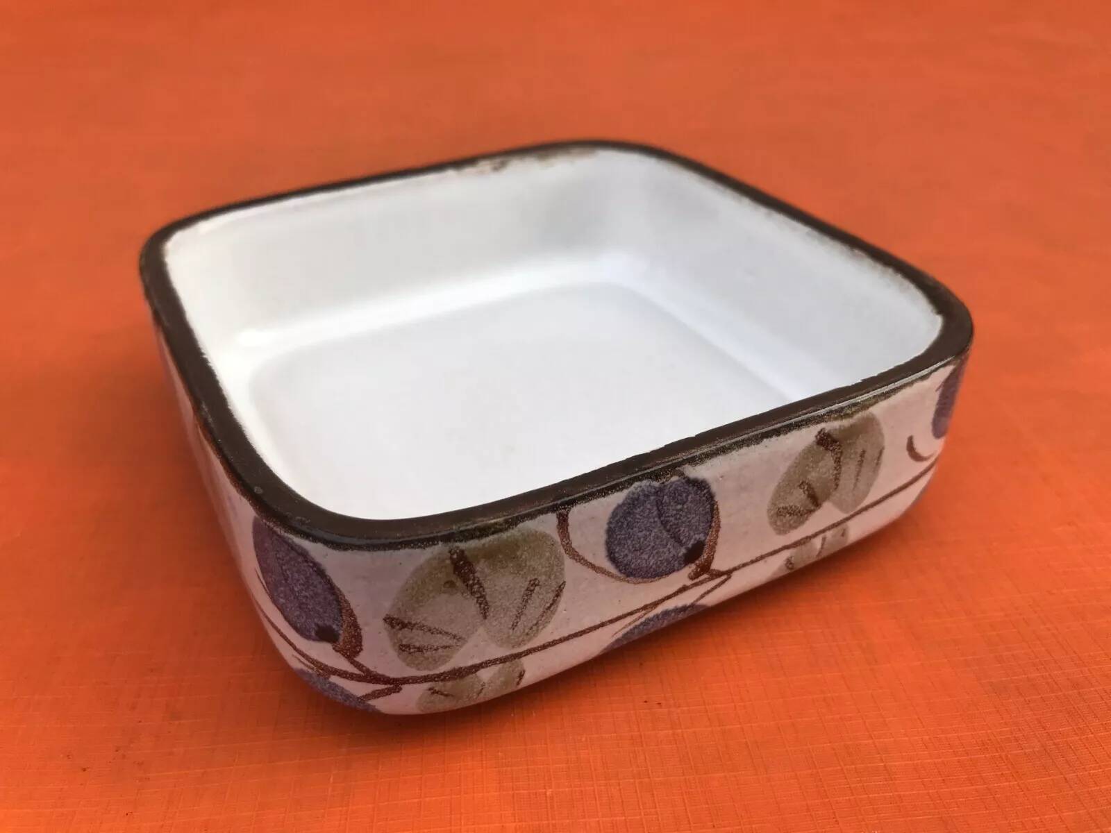 Niderviller Earthenware Dish Manufacture France "Plums" Collection