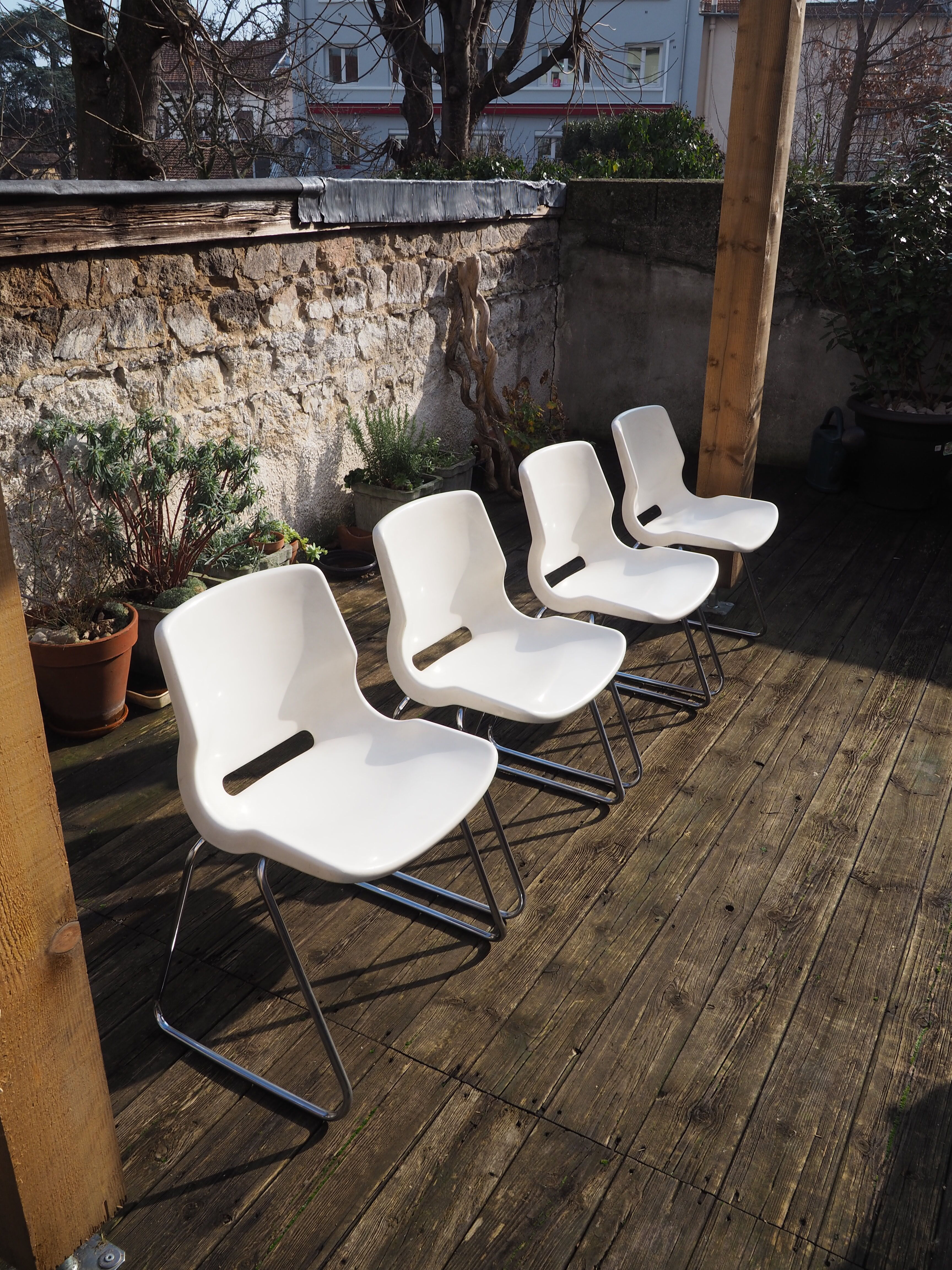 Stackable chairs Overman