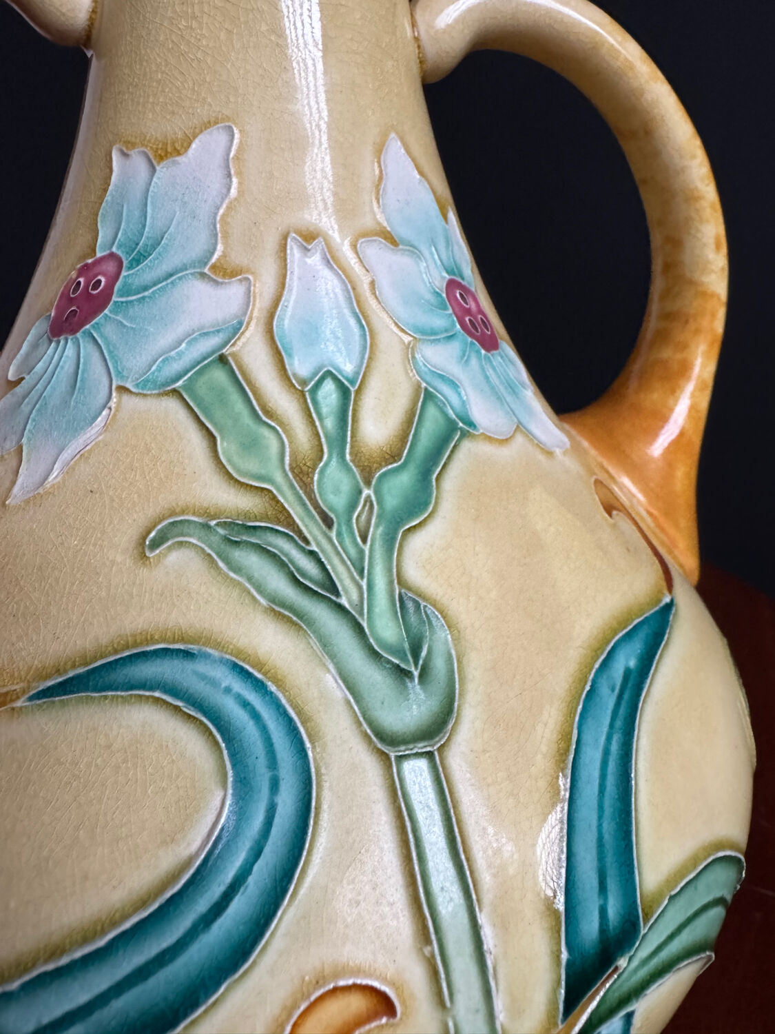 Art Nouveau ceramic vase by Gustave de Bruyn