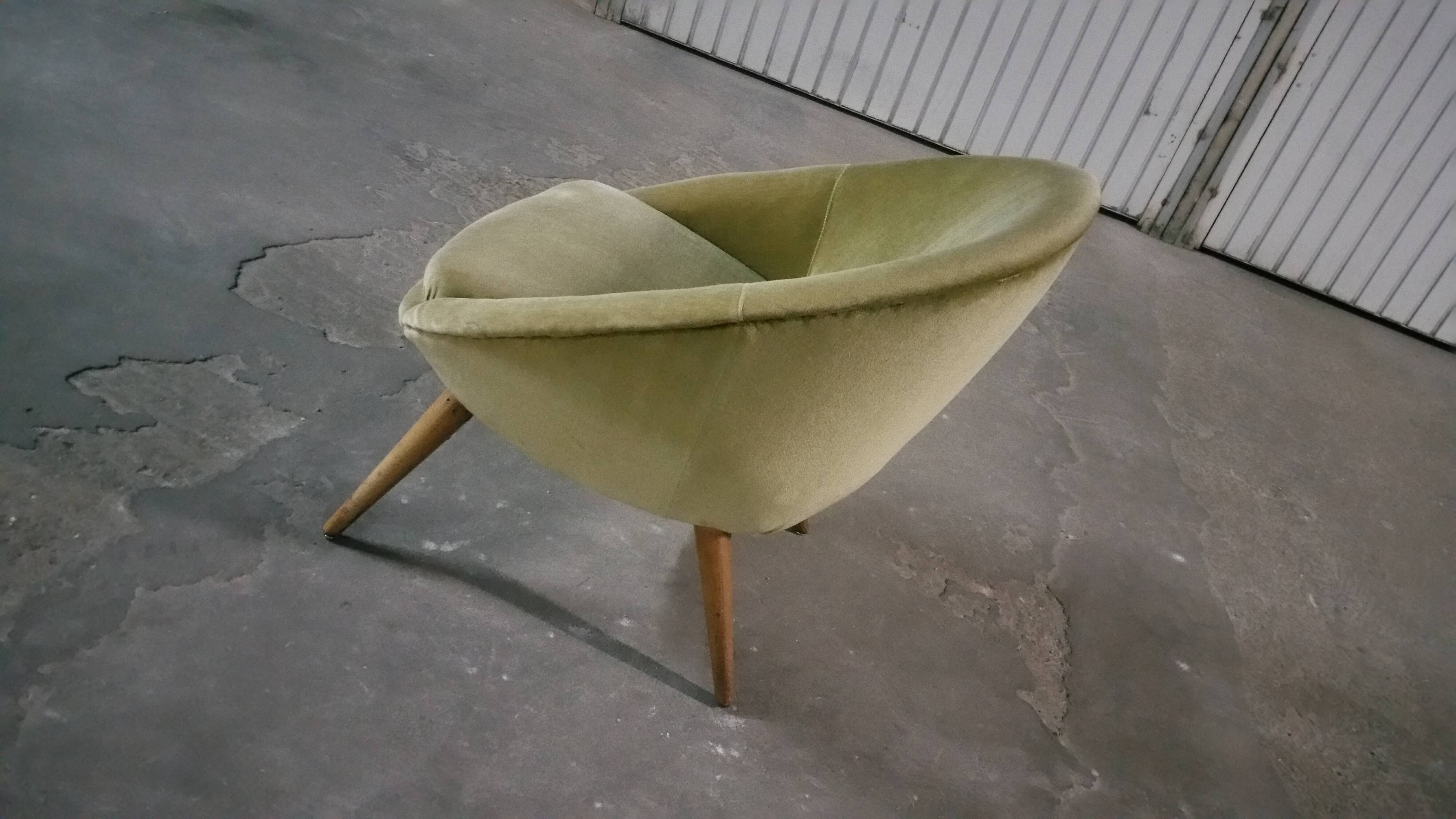 Fauteuil œuf  EGG années 50 style Jean Royere