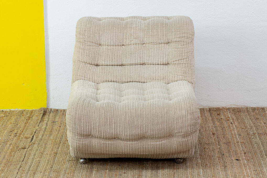 Paire de chauffeuses vintage 70 cm