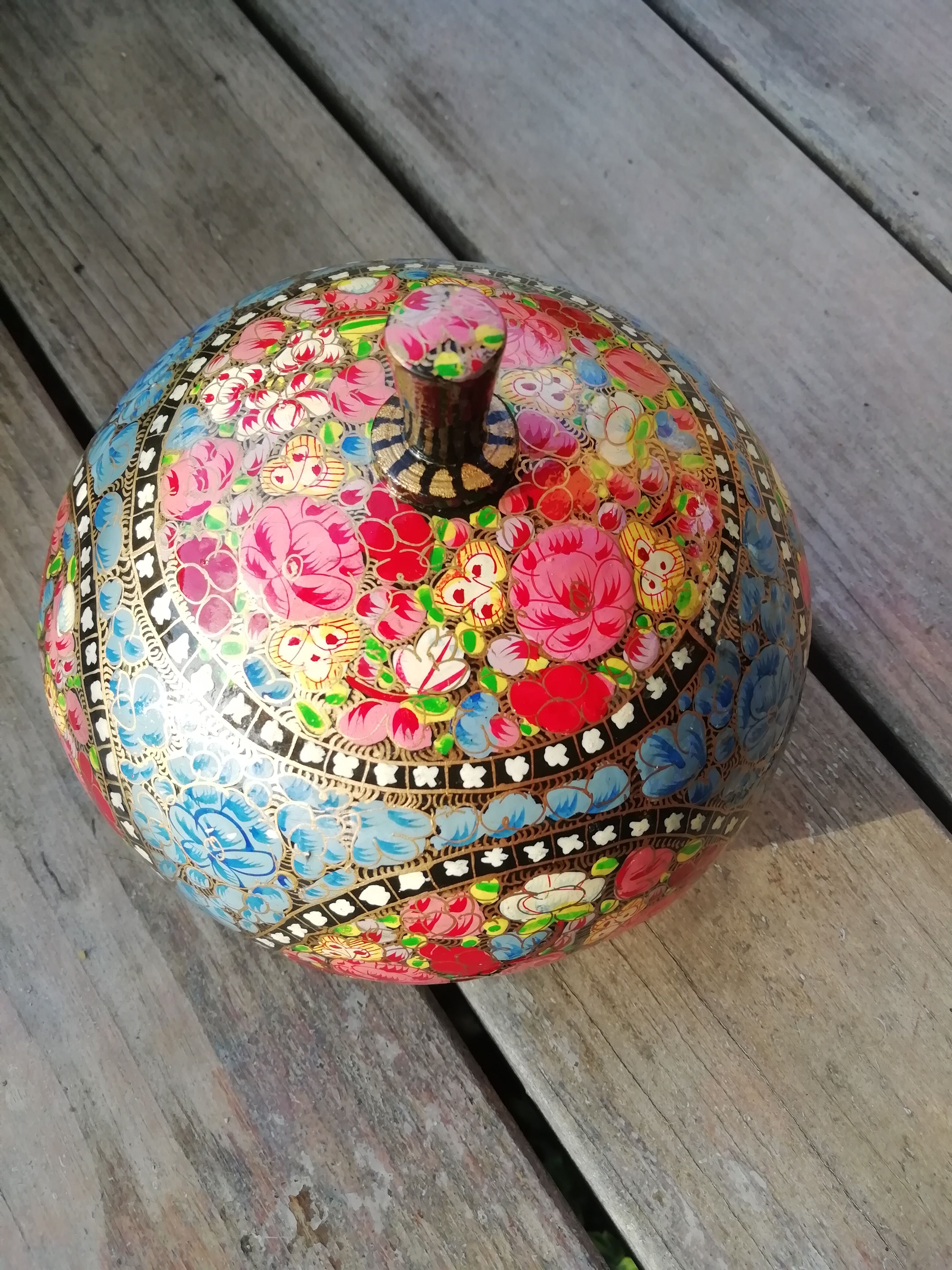 Painted box Russian style