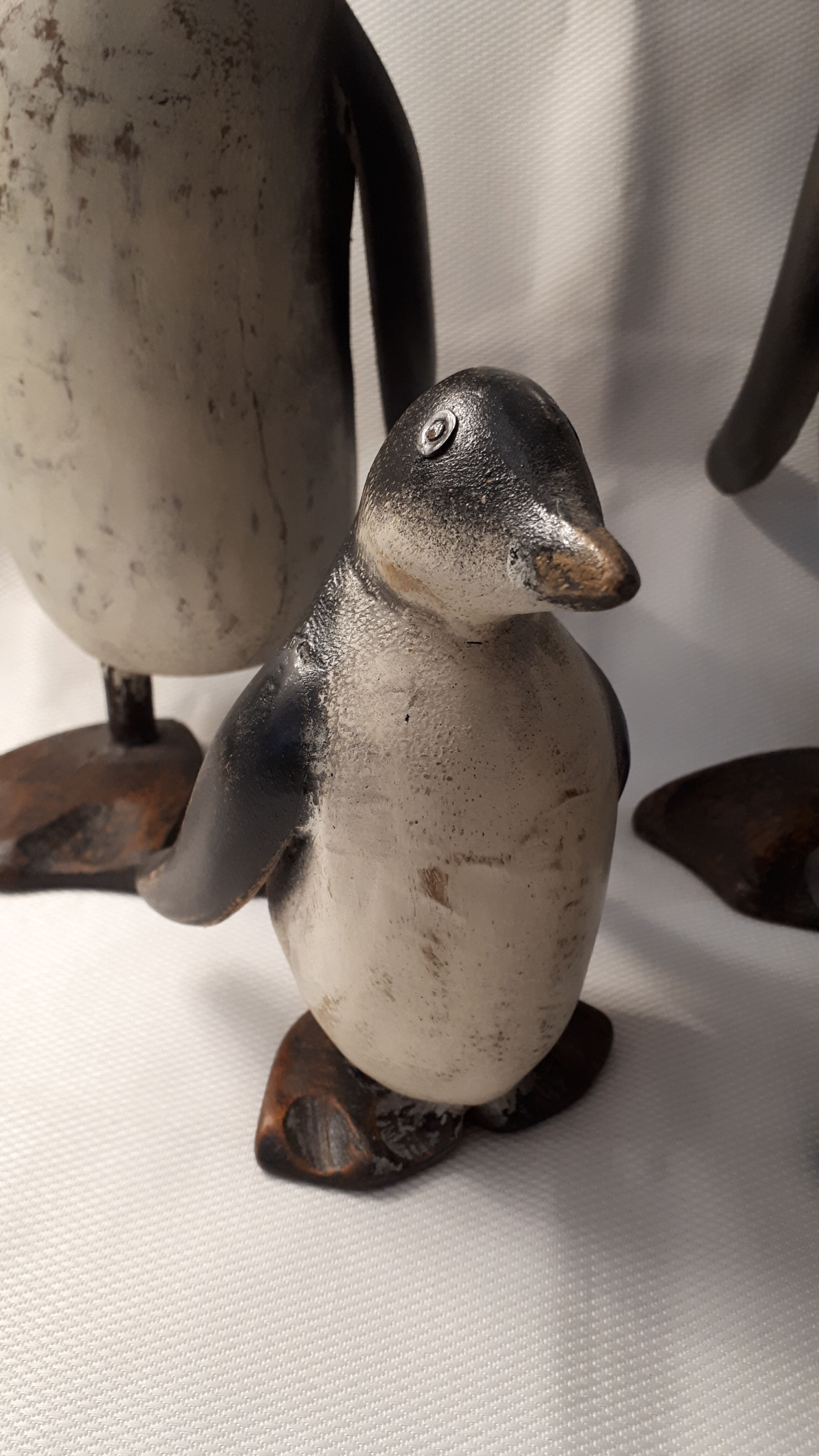 Family of 4 wooden penguins art deco