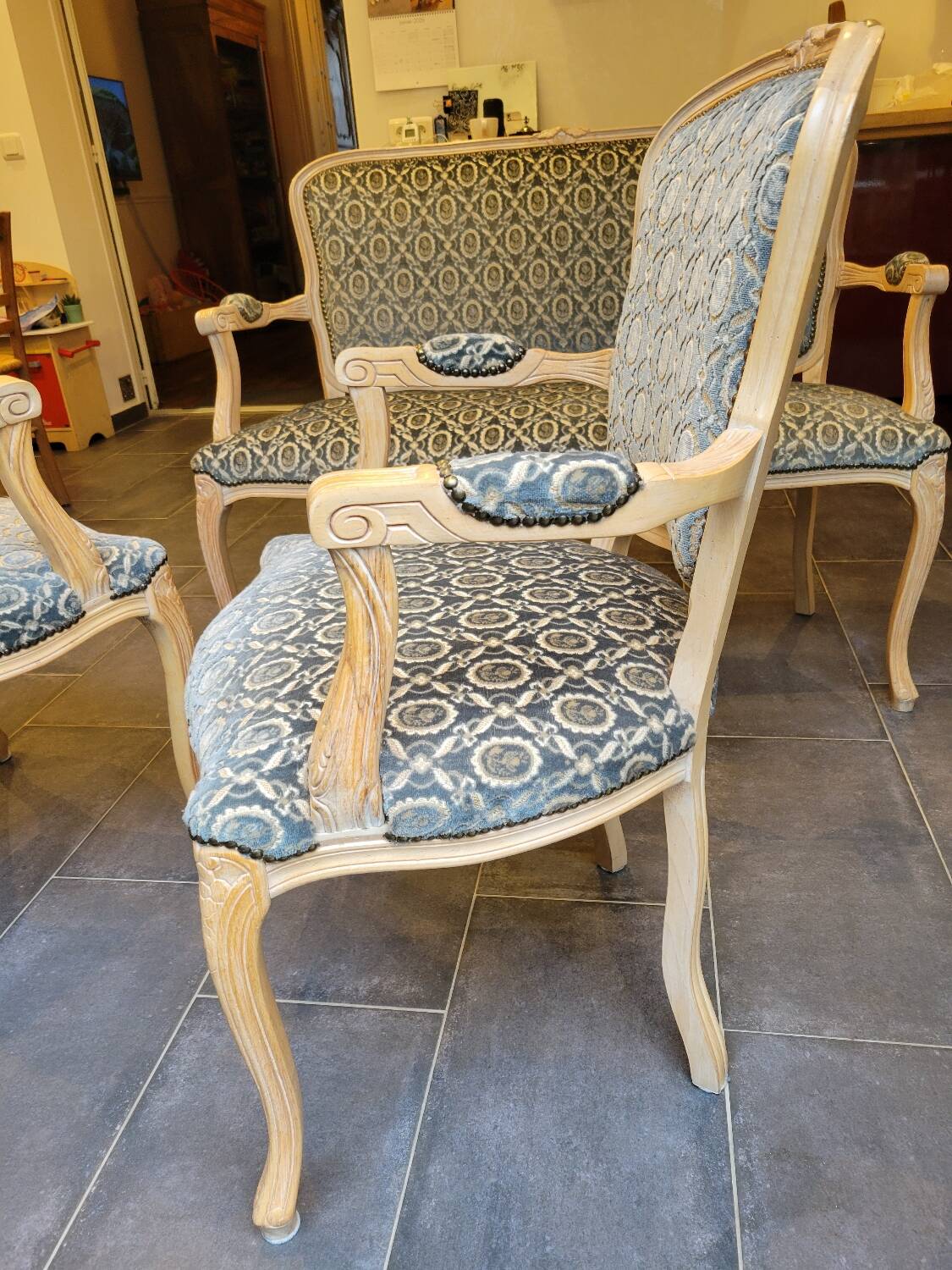 2 cabriolet armchairs and a Louis XV salon bench