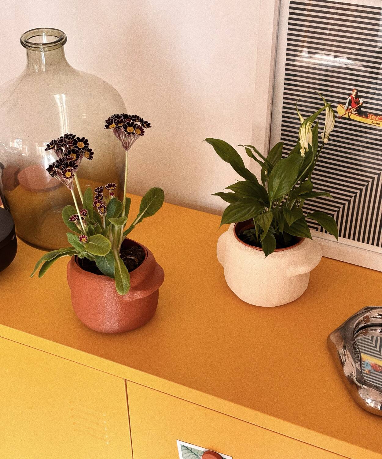 Nova Planter Sandstone