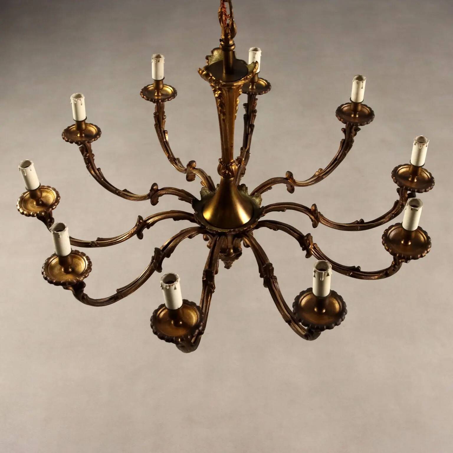 Antique gilded bronze chandelier with 10 lights, Italy, early 20th century.