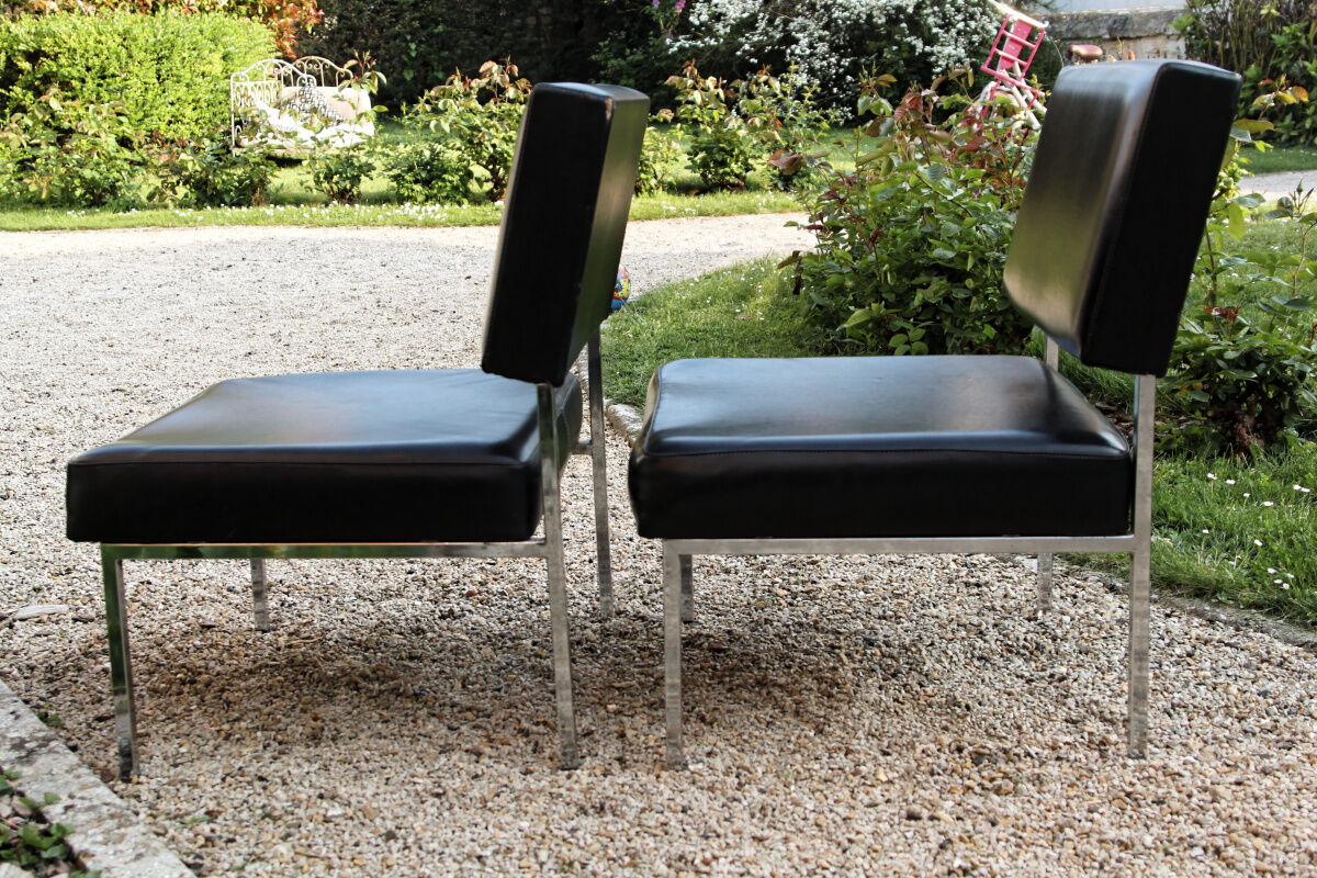 Pair of vintage chairs