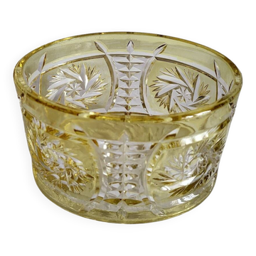 Coupe en verre taillé centre de table
