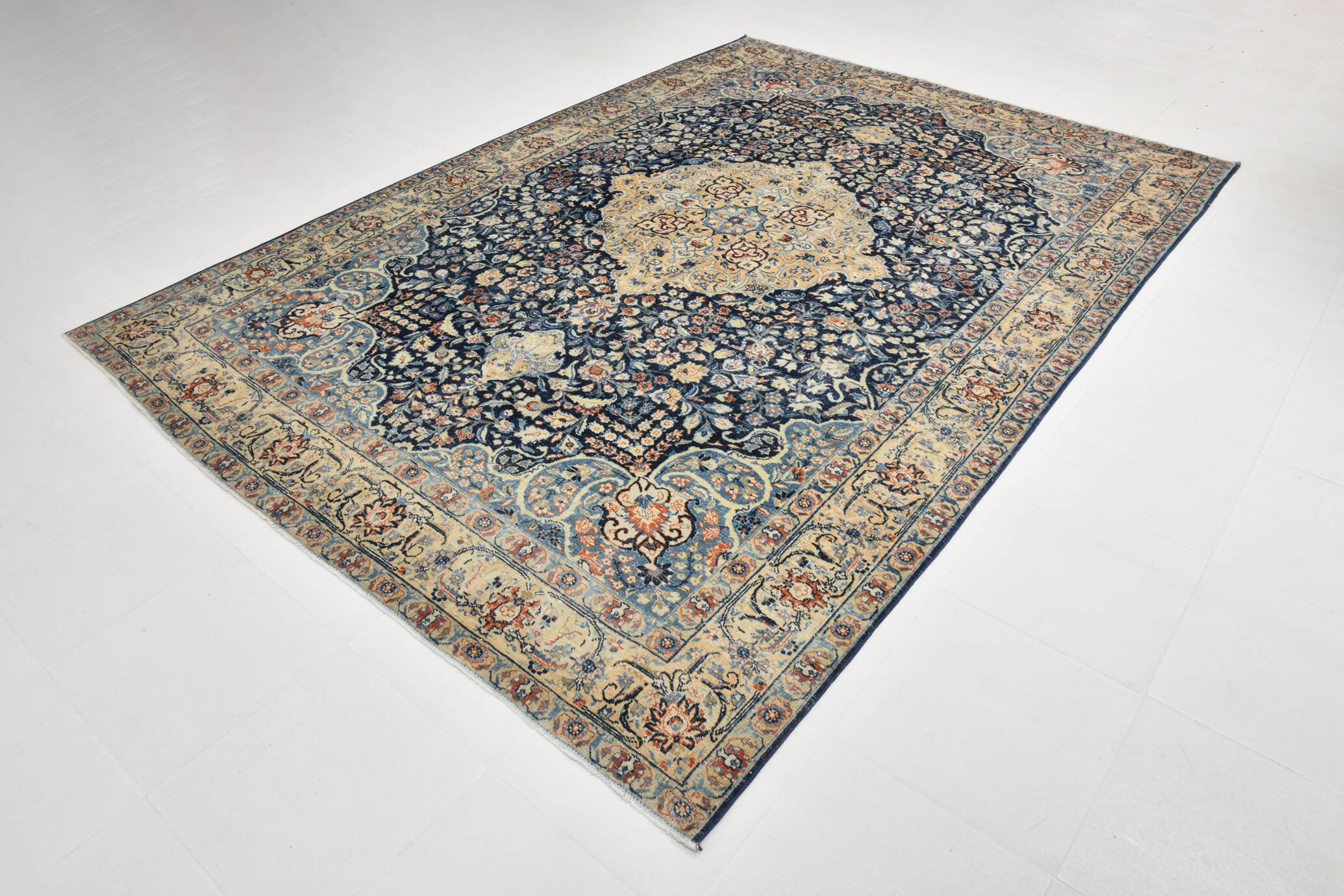 8x10 Oversize Navy Blue Persian Rug, 227x313Cm