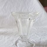 Lot of 8 old ice cups in bistro glass