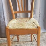 Series of 5 old mulched chairs