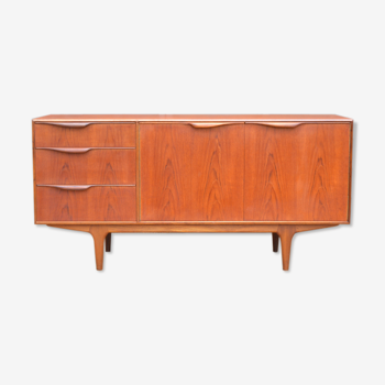 Teak sideboard by McIntosh 152 cm