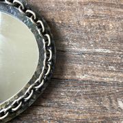 Miroir chaine brutaliste en fer battu 1960 h55cm