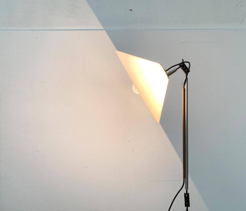 Postmodern Italian table lamp Aggregato by Enzo Mari & Giancarlo Fassina for Artemide, 1970s.