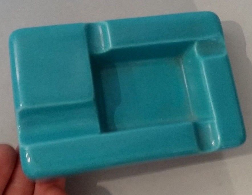 Ashtray vintage turquoise faience