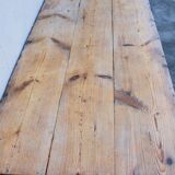 Farm table