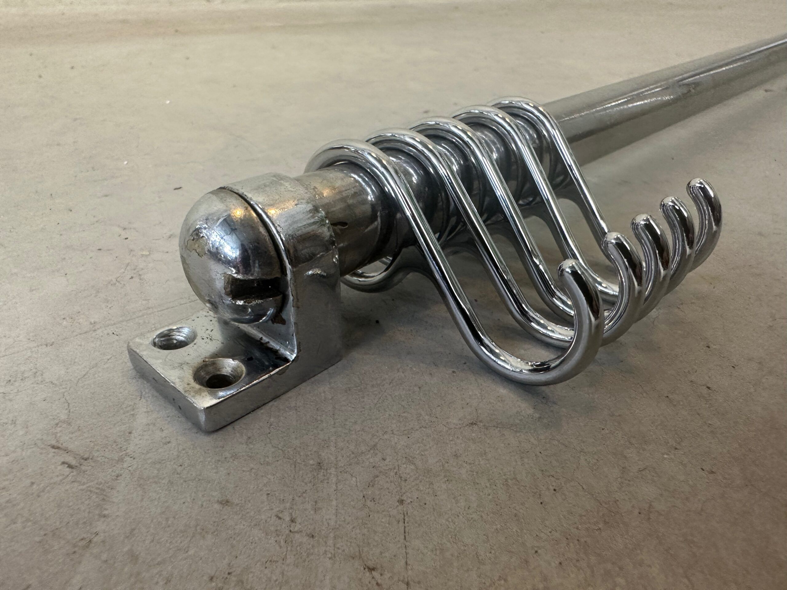 Art Deco coat rack (type 3) NMBS – Henry van de Velde