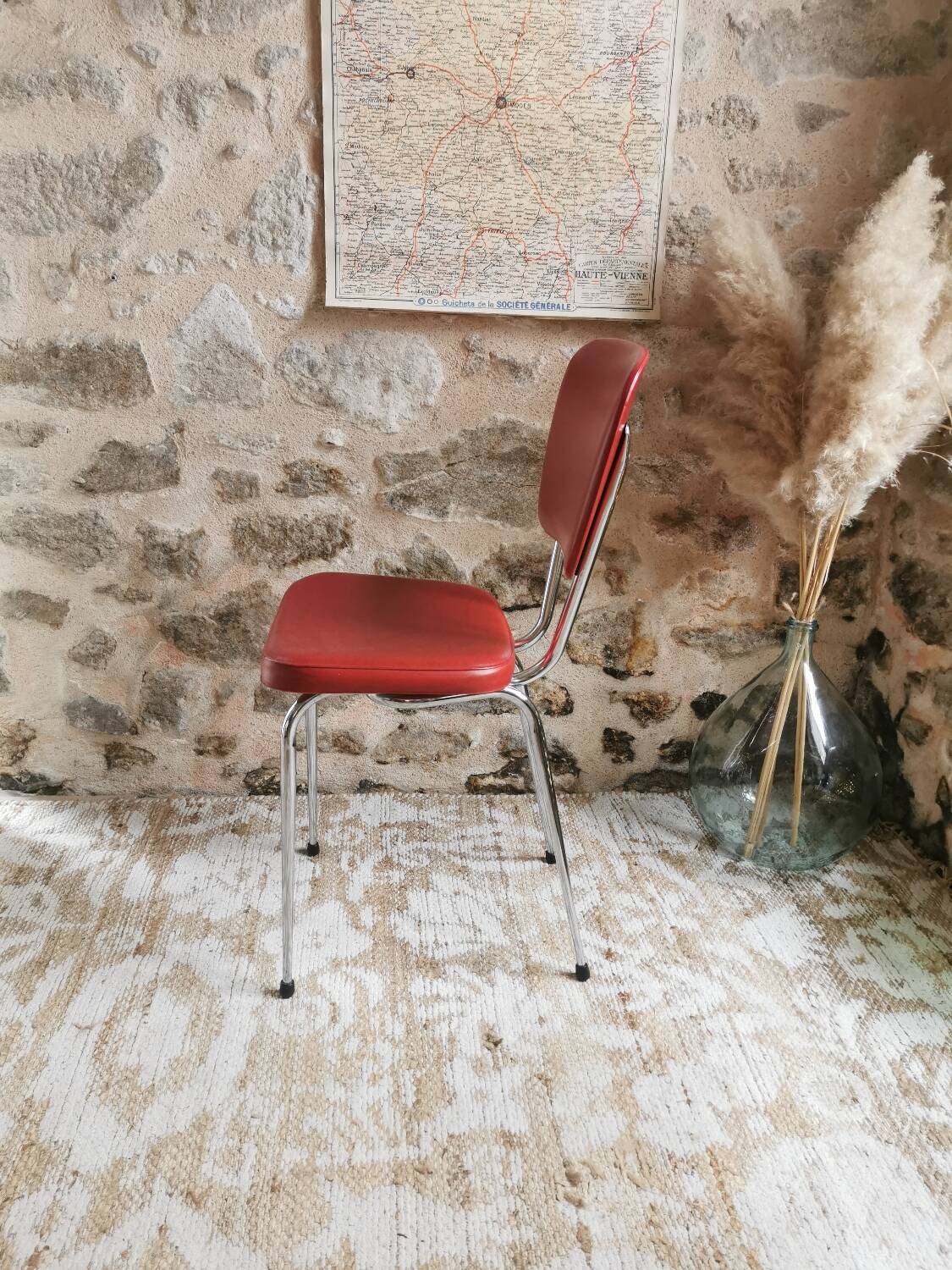 Vintage 60s chair in red leatherette