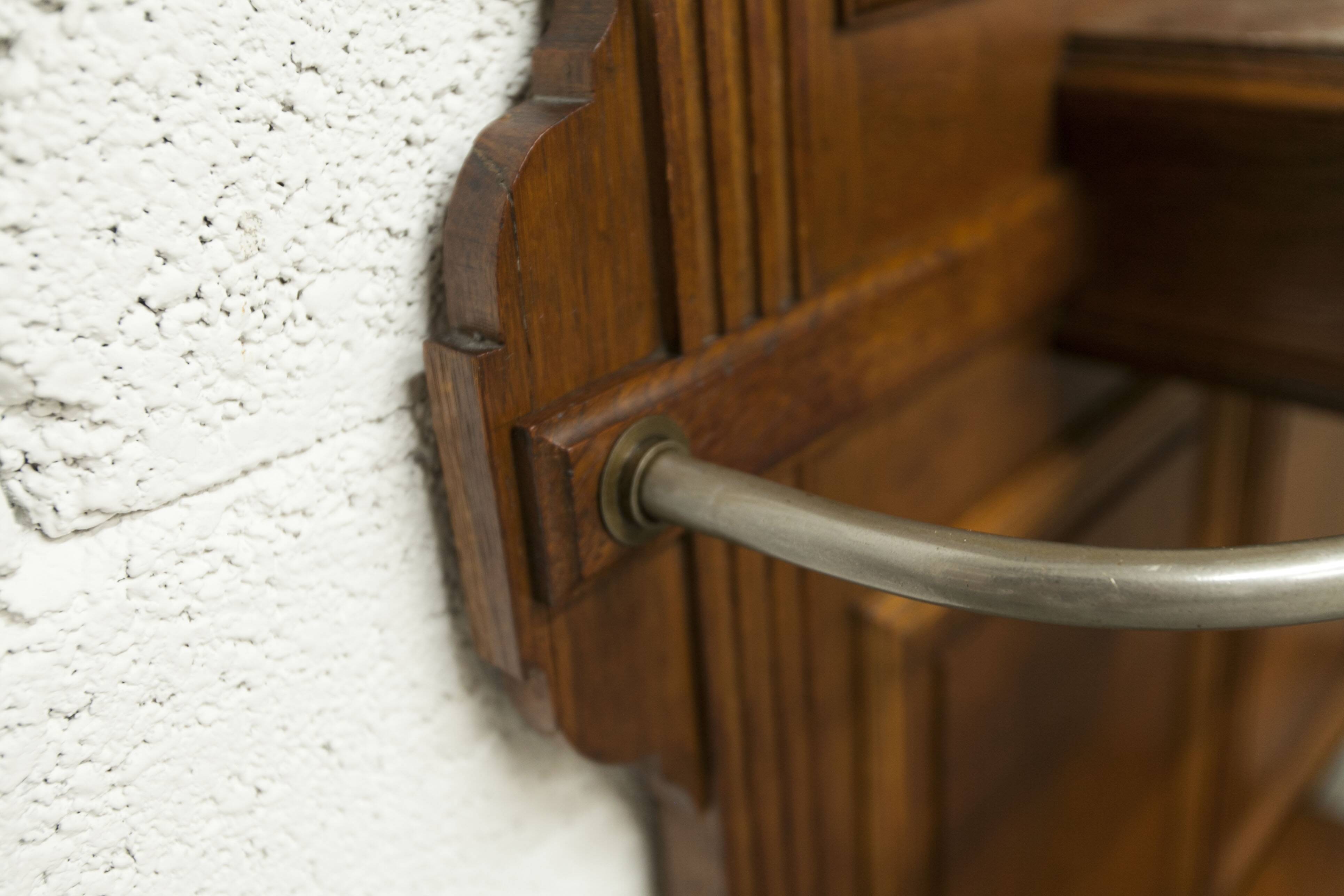 Napoleon III wardrobe in walnut, late 19th century, 3 mirrors, marble.