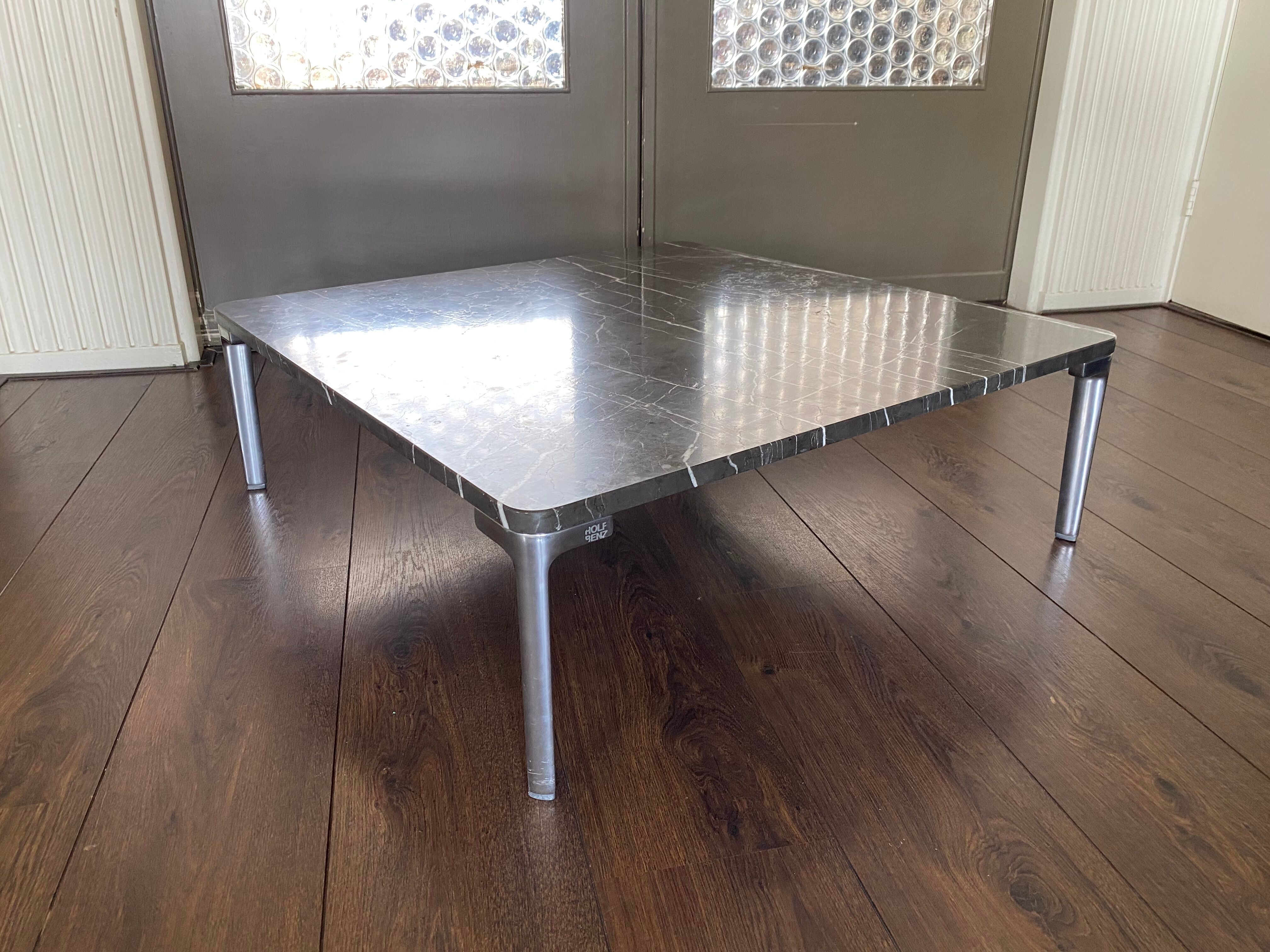 Table basse vintage et moderniste Rolf Benz en marbre et acier